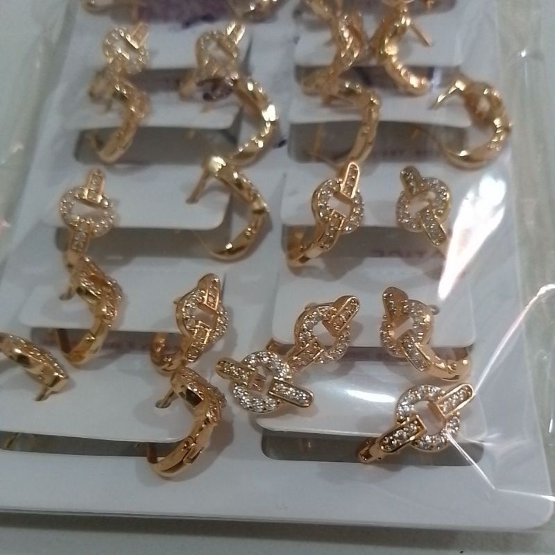 anting jepit lapis emas