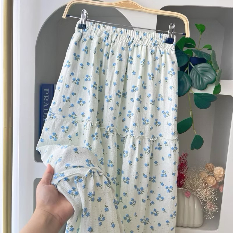 FEMALIC-Florenza Ruffle Skirt Rok Motif Bunga Katun Crinkle