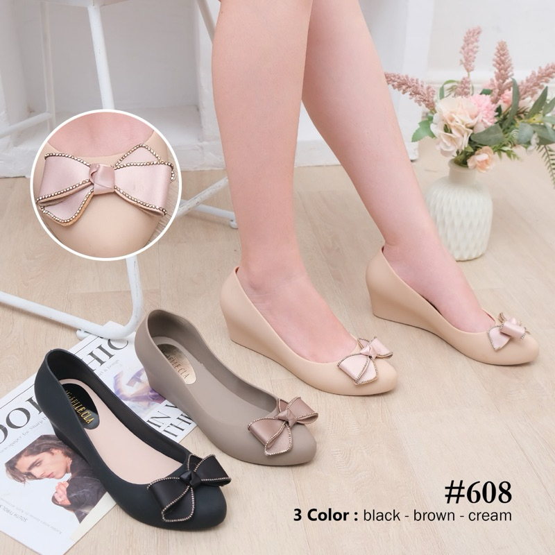 sepatu wedges jelly michelle cla 608 terbaru