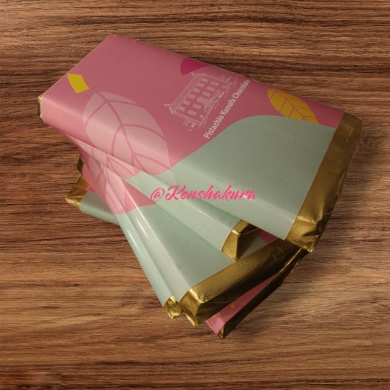 

Pistachio Kunafa Chocolate 200 gr