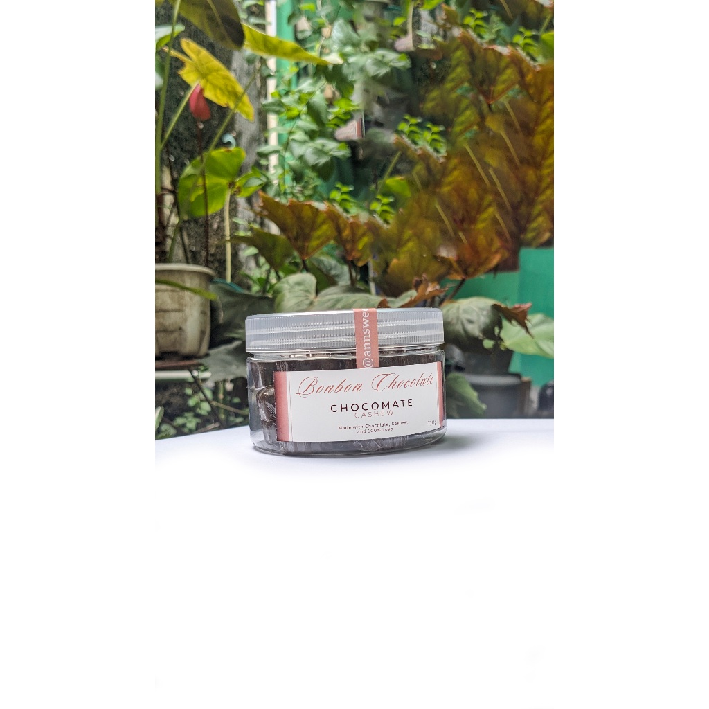

Bonbon Chocolate - Dubai Chocolate Jar by Ann's Sweet and Savory | Coklat Dubai Jar