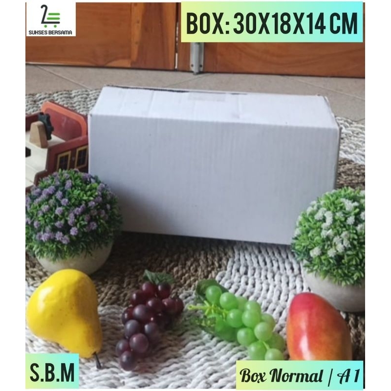 

Box 30x18x14cm (Mtiara)/Kardus/Packaging/Hampers/Polos