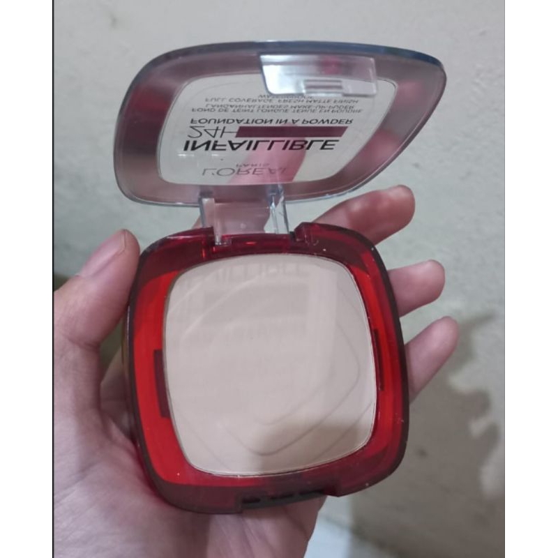 loreal powder foundation infialible shade 130 True Beige