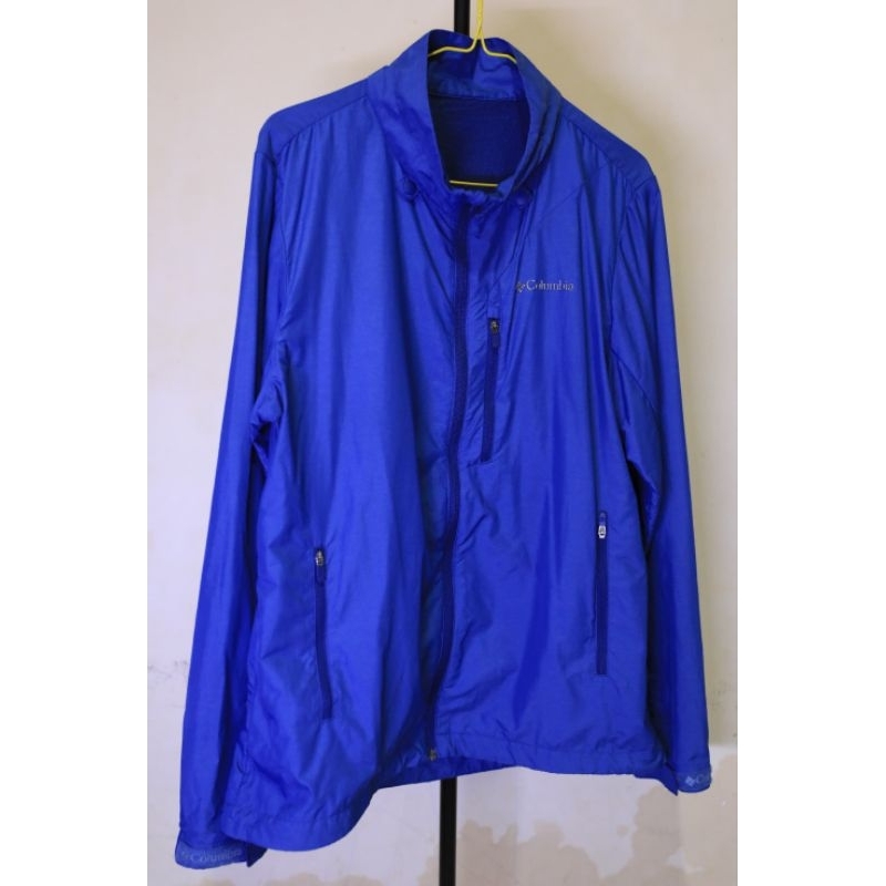 Jaket Outdoor Running Tracking