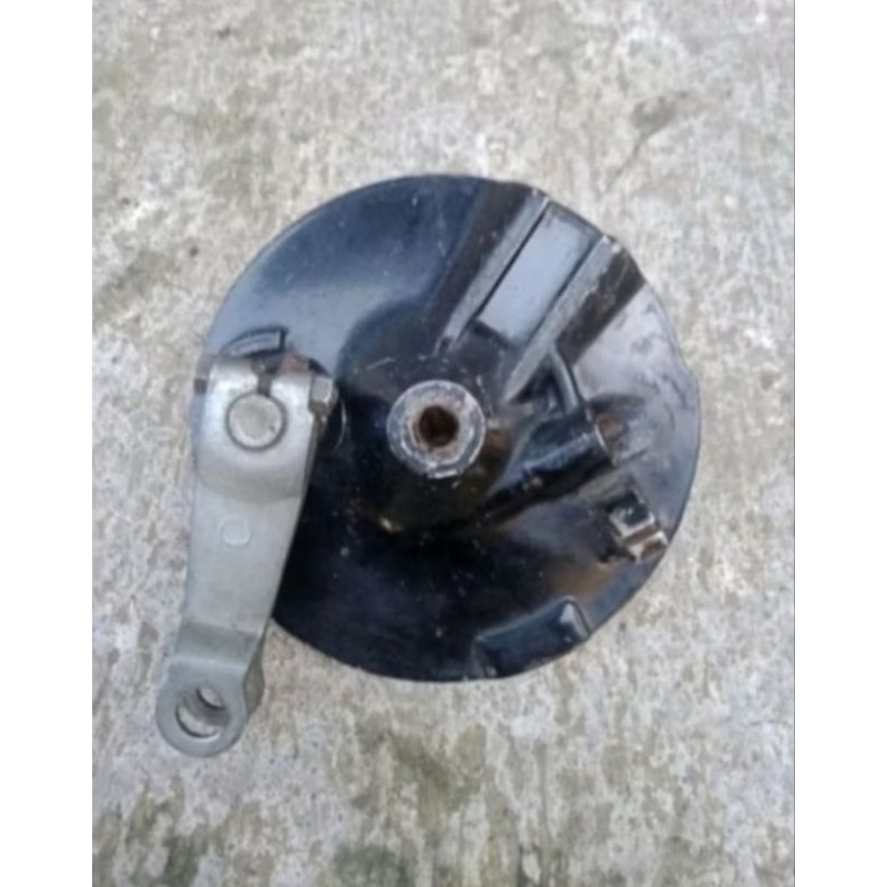 tutup tromol depan Yamaha alfa