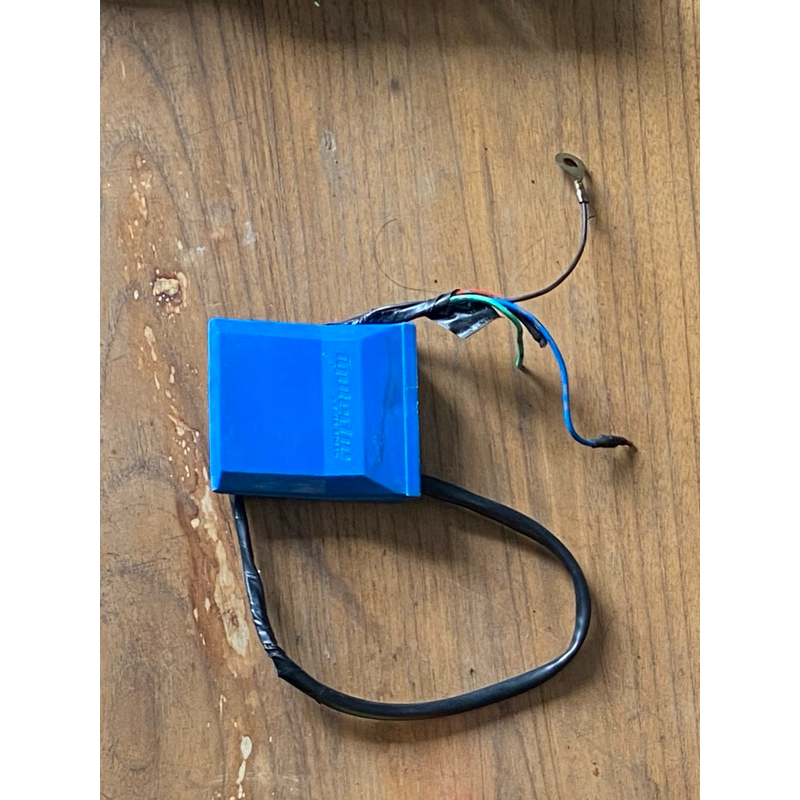 Piggyback Iquteche Original Untuk Vespa Matic - Aerox - Nmax