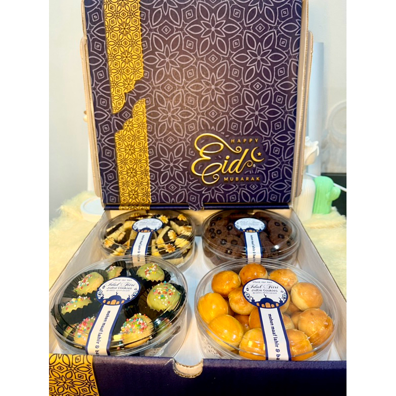 

Hampers Kue Kering Lebaran Premium 250 gr Murah Meriah Enak - Food, Selai, Nastar, Kastengel, Bomboloni cookies, Chocostick, Pizza cheese, Chocochip, Putri Salju