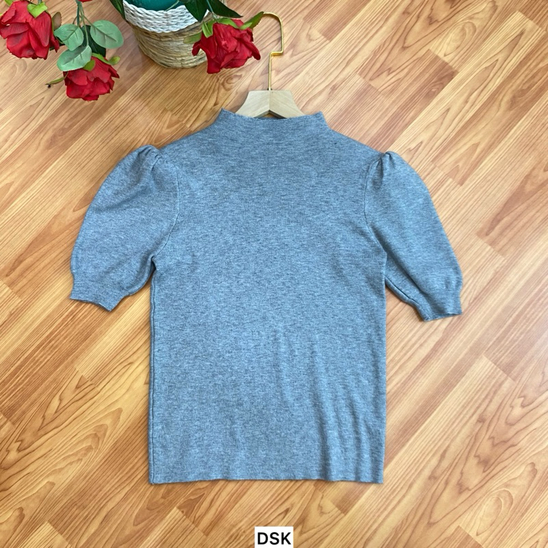 ARB  - DSK - Atasan Rajut Pendek Lengan Balon