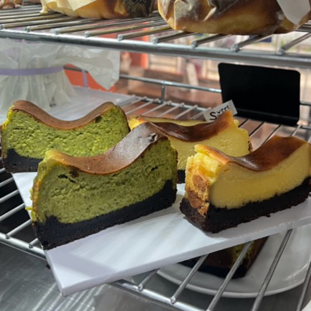 

Brownies cheesecake matcha (2 Slice)