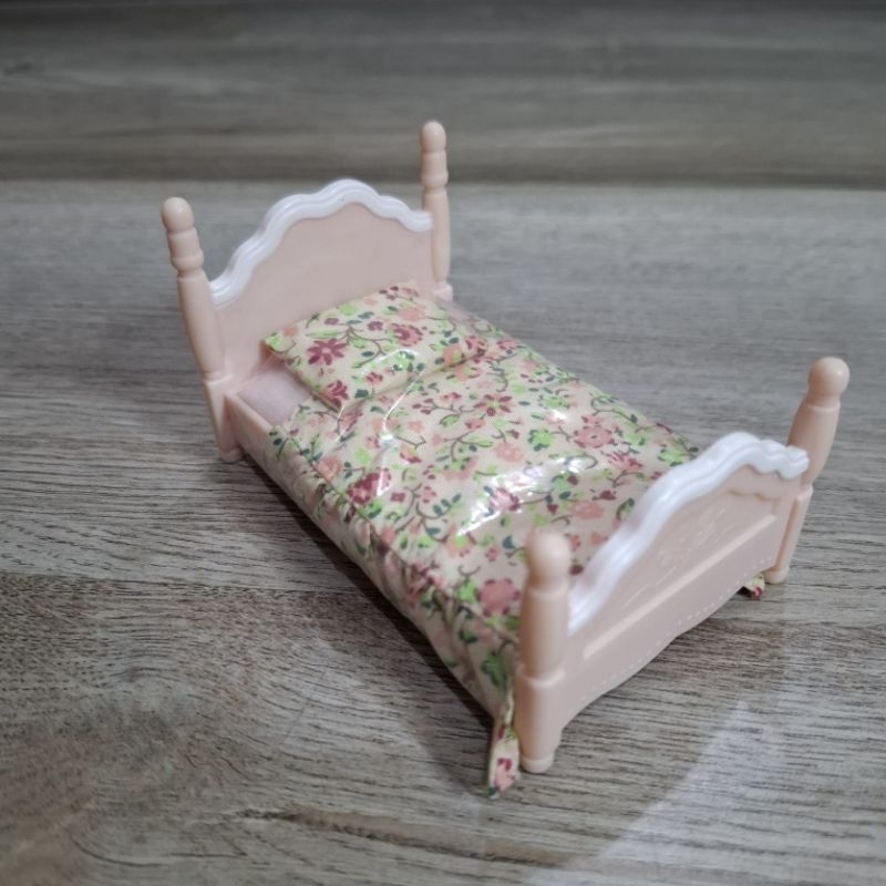 Sylvanian Bed Acc