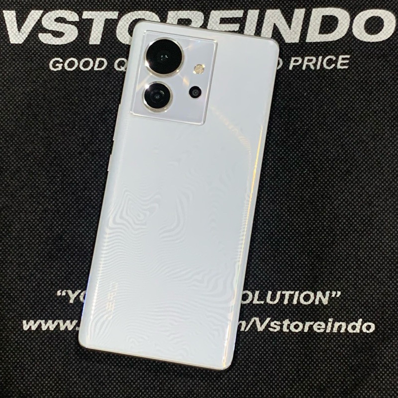 Infinix Zero Ultra 8/256 GB Garansi Resmi Indonesia Second Bekas