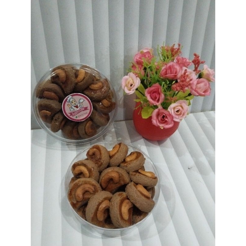 

KUE COKLAT MENTE / COOKIES MENTE l