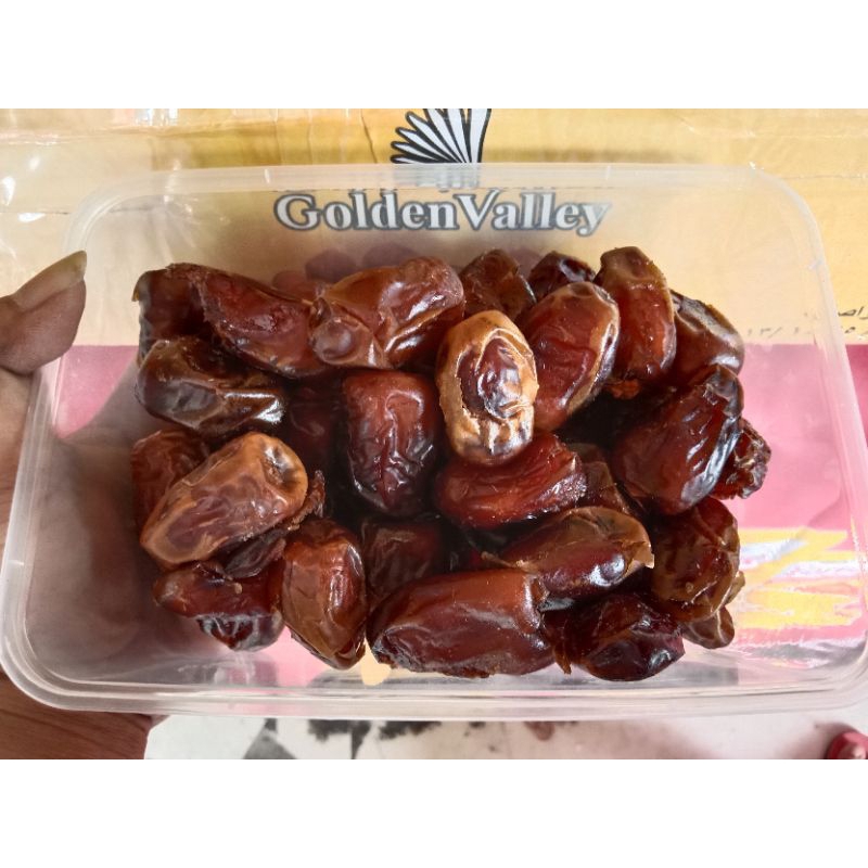 

kurma golden valley berat 500gram