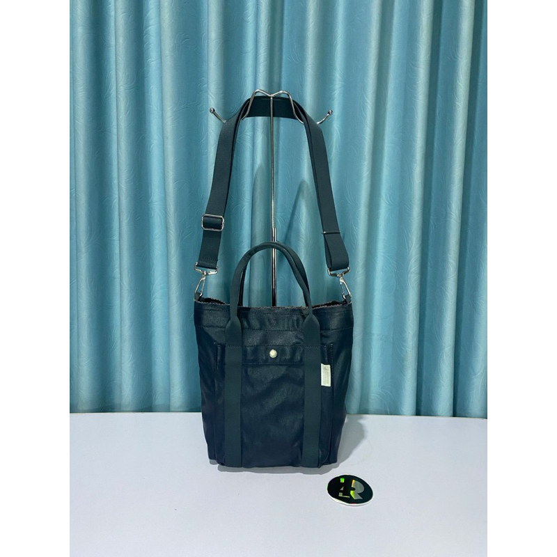 Porter internasional slingbag