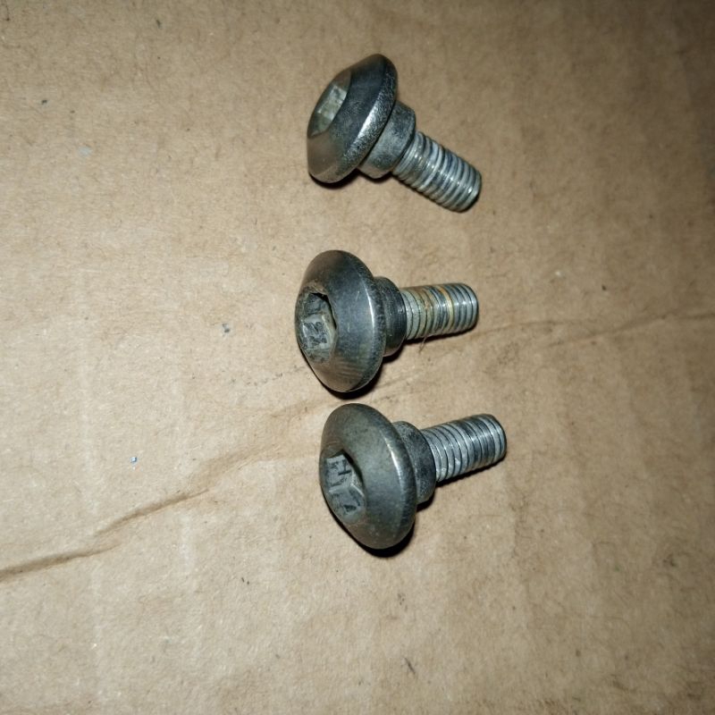 Baut L drat panjang copotan