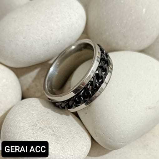 CINCIN TITANIUM PRIA TERLARIS TERMURAH SILVER/EMAS/HITAM