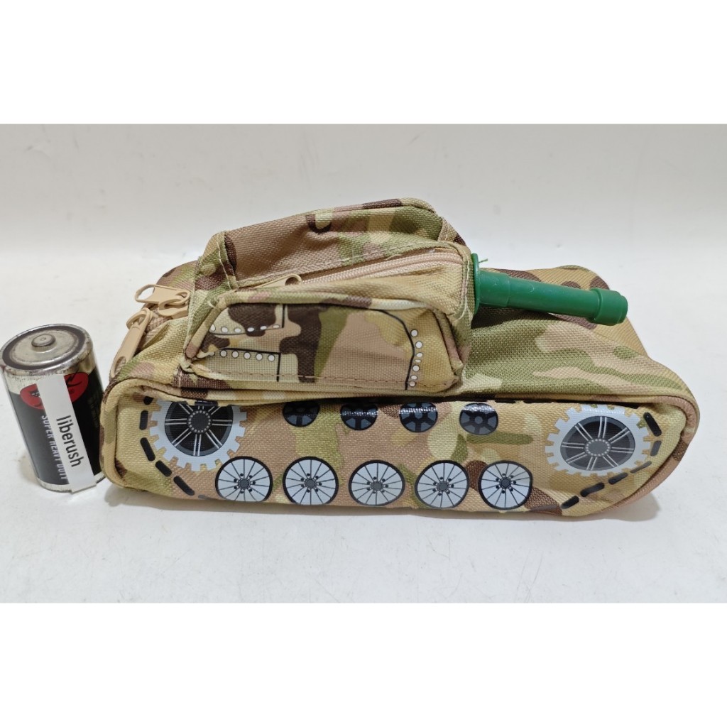 

Military tank pencil case kotak pensil anak