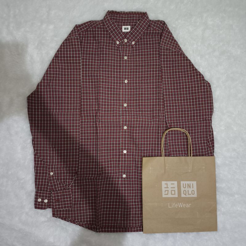 Kemeja Flannel Uniqlo Warna Merah Putih Hitam Size L Like New