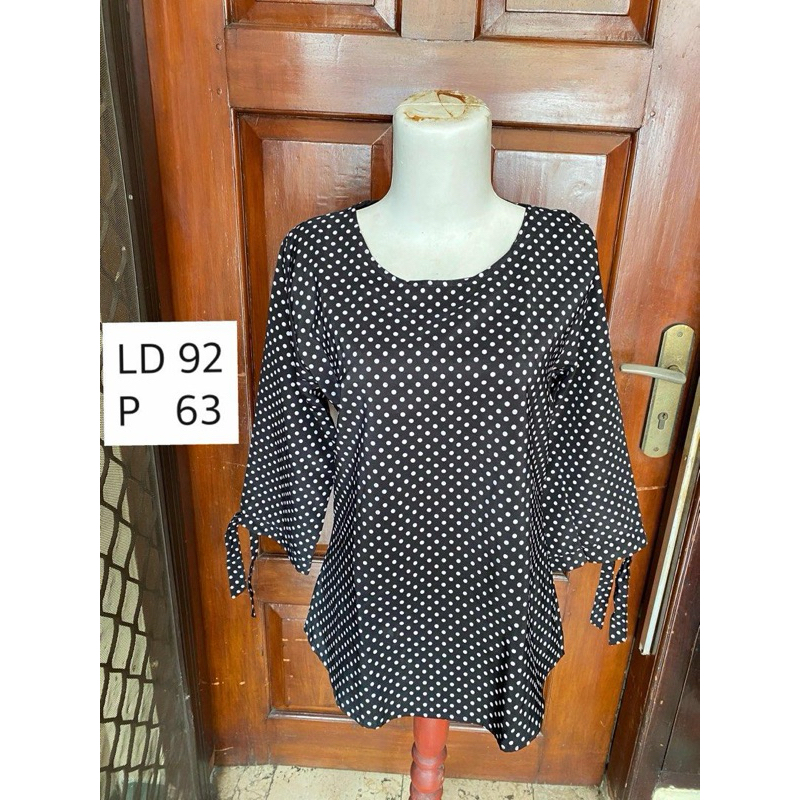 Polkadot Top Atasan Blouse Wanita - preloved