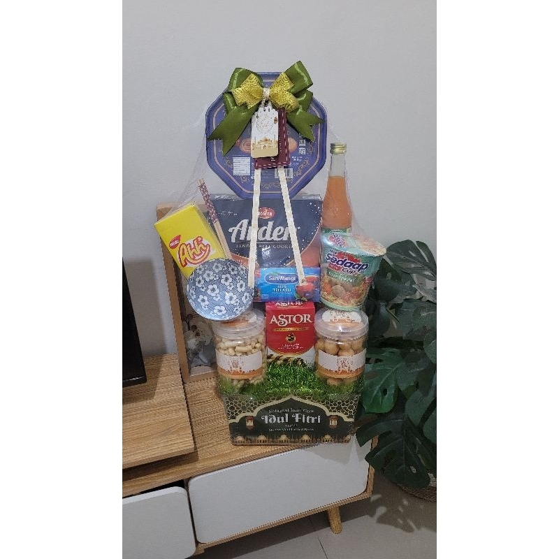 

Parcel Custom Kak Wulan