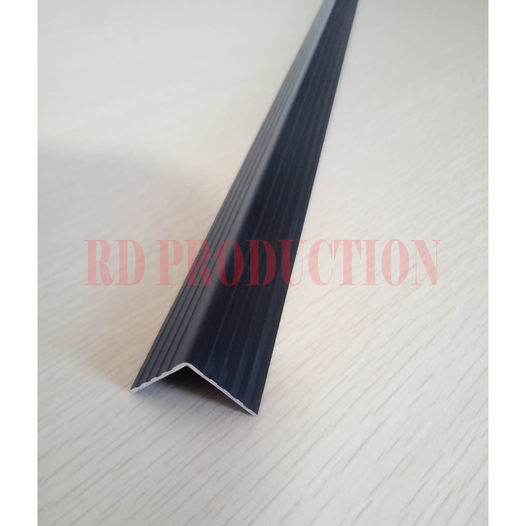 list ALUMUNIUM L 50cm HITAM Lis Hardcase list box tebal