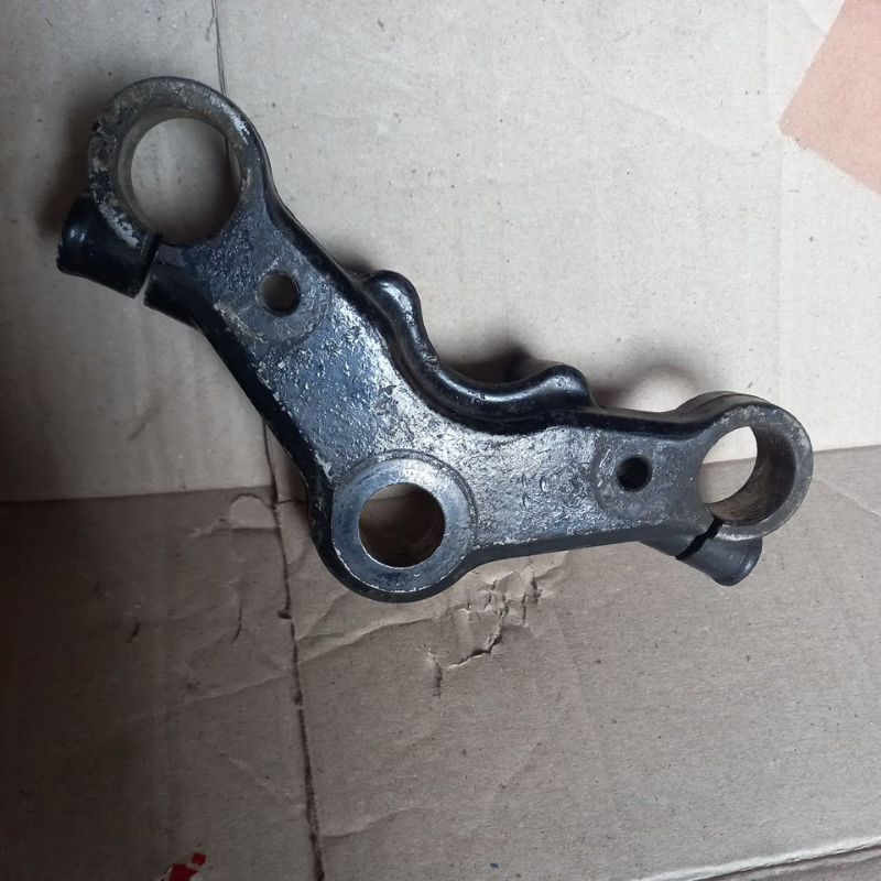 segitiga atas satria fu Hitam original