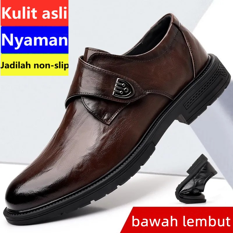 Sepatu kulit sapi pria sol lembut sepatu pria slip-on fashion ujung bulat sepatu kerja sol tebal sep