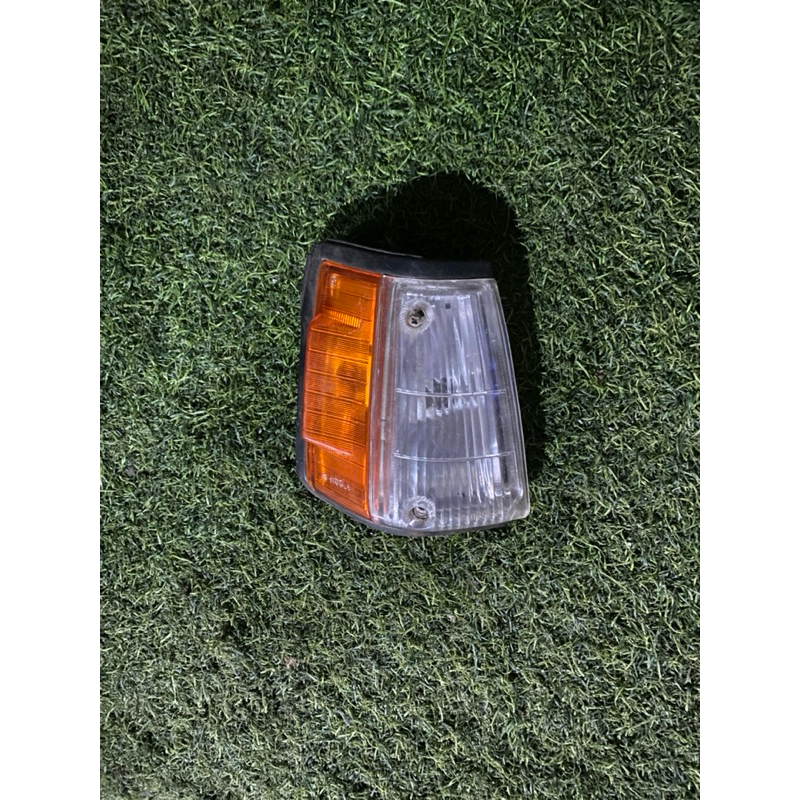 Lampu Sein depan Original Toyota Corolla GL