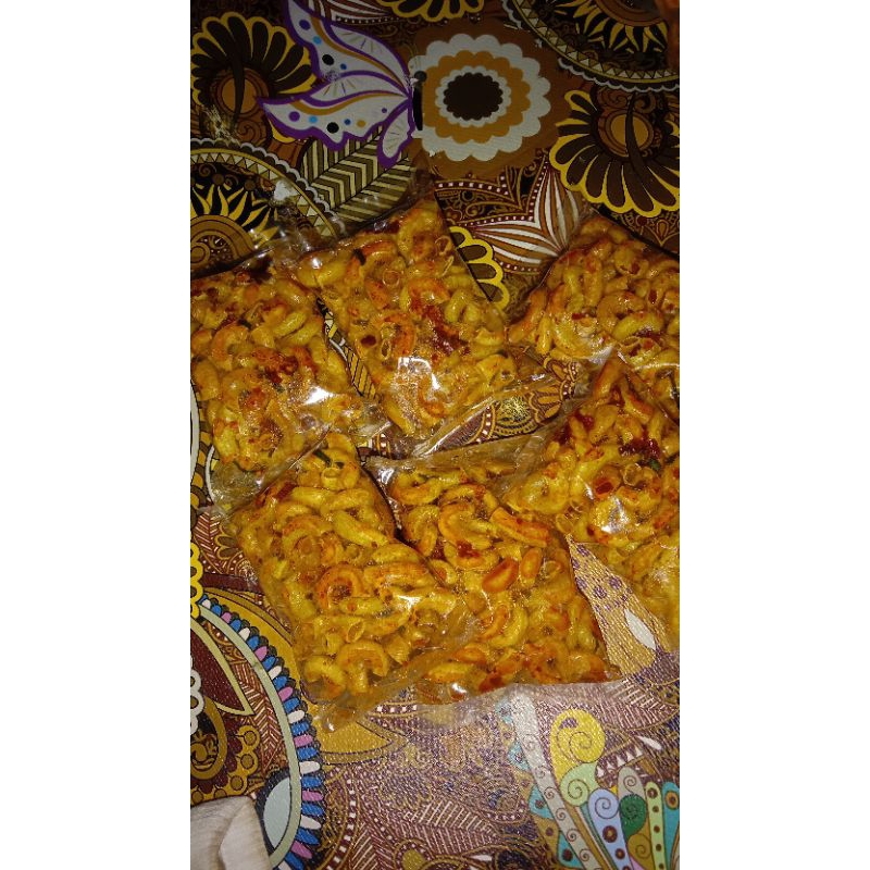 

makaroni daun jeruk/Makaroni Seuhah Daun Jeruk