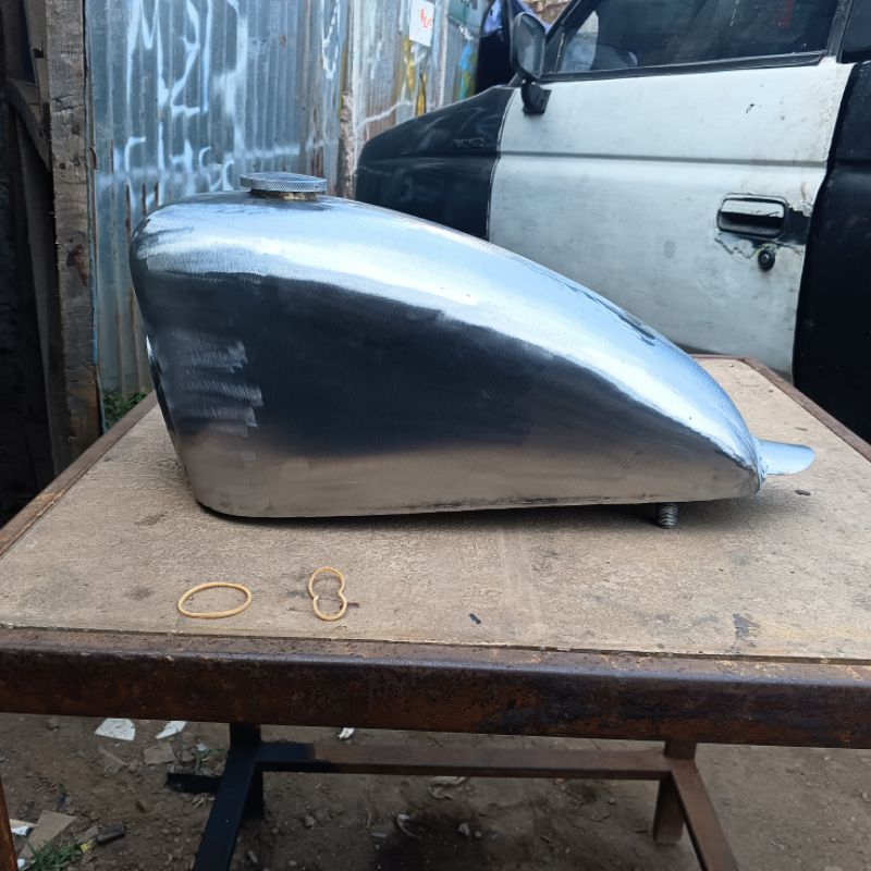 tangki custom Sportster