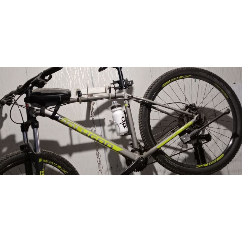 Sepeda MTB Polygon premier 5  size M 27,5