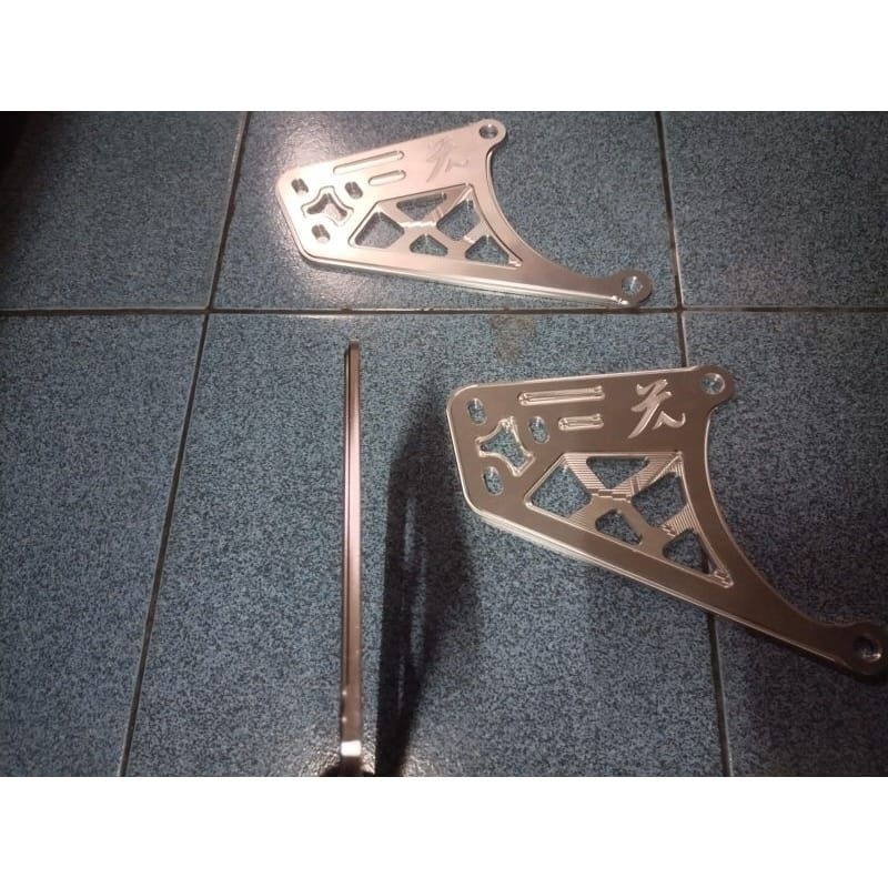 Breket dudukan knalpot kenochi k series performnce mio sporty,mio smale