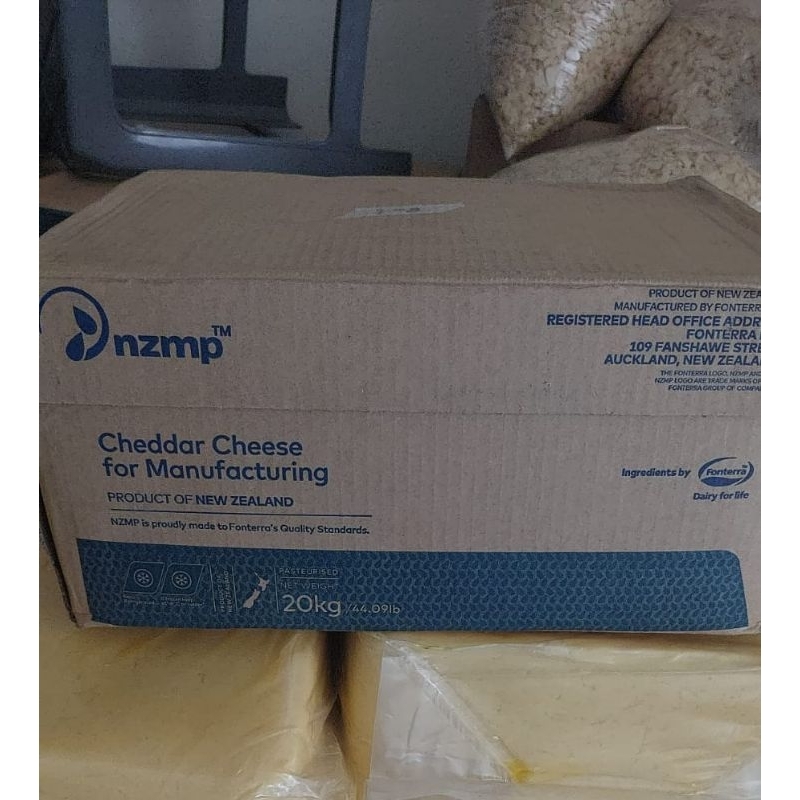 

kejuNZMP cheddar kemasan karton 20kg