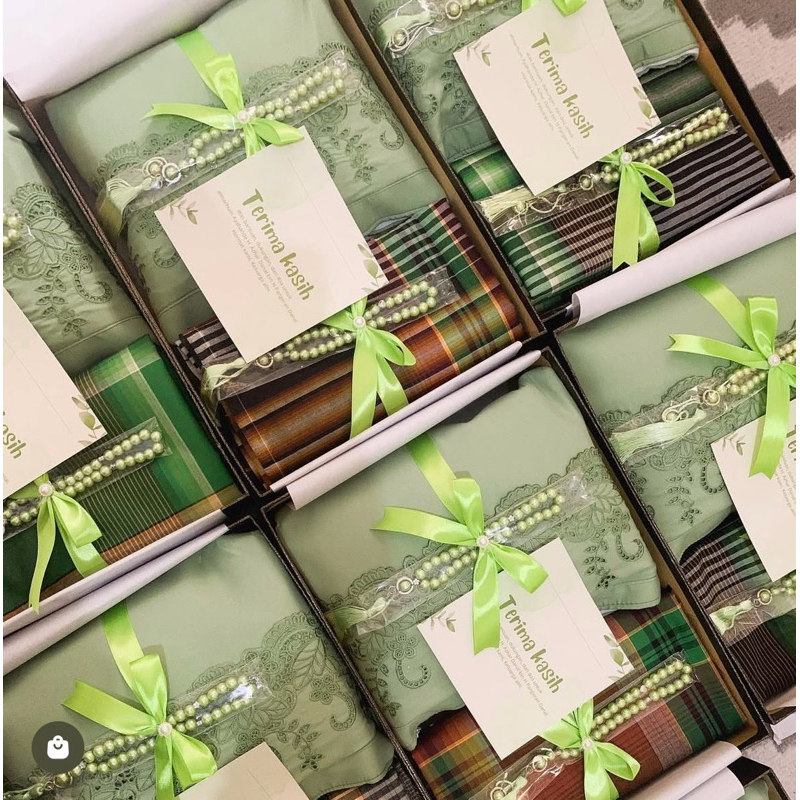Hampers Mukena Sarung Couple Wedding | Kado Hadiah Pernikahan