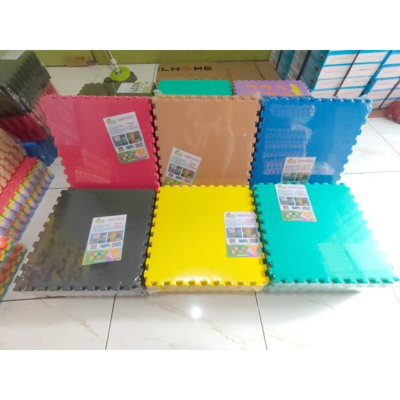 Karpet Puzzle Polos