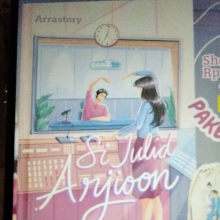 NOVEL ROMANCE COMEDY SI JULID ARJIOON ARRASTORY