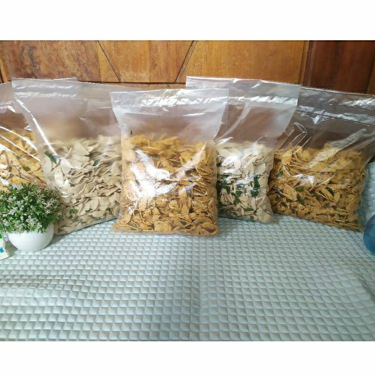

basreng pedas daun jeruk 100 gram, kriuk, basreng kranci