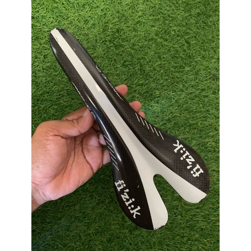 Saddle Fizik Arione CX Carbon