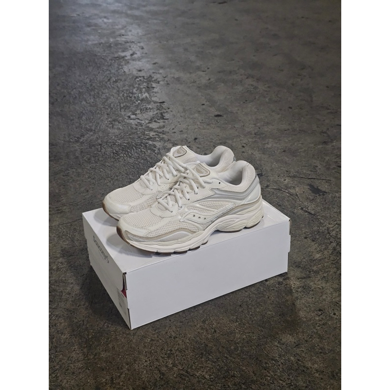 Saucony Progrid Omni 9 White / Silver / Cream Original