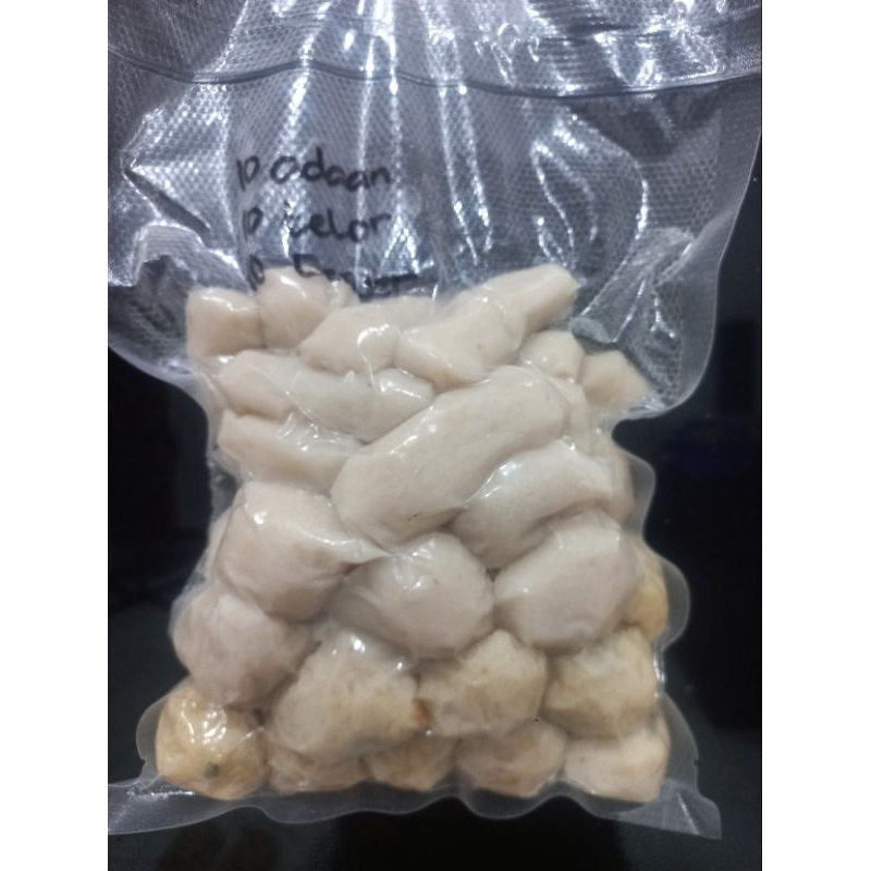 

empek empek ikan asli palembang isi 30pcs