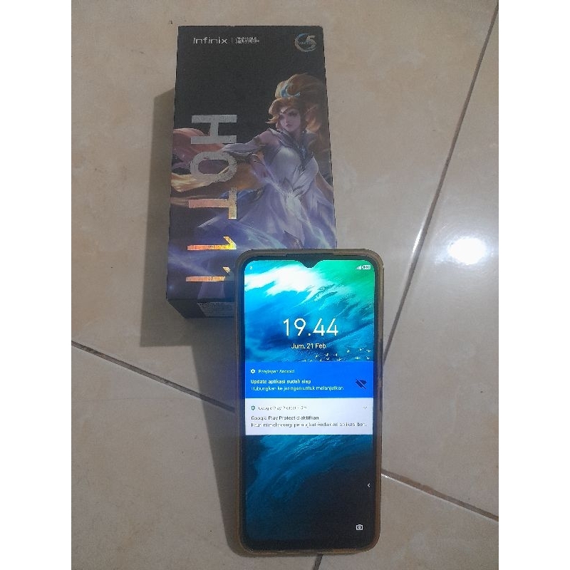 handphone infinix hot 11 ram 4gb internal 64gb fullset bekas