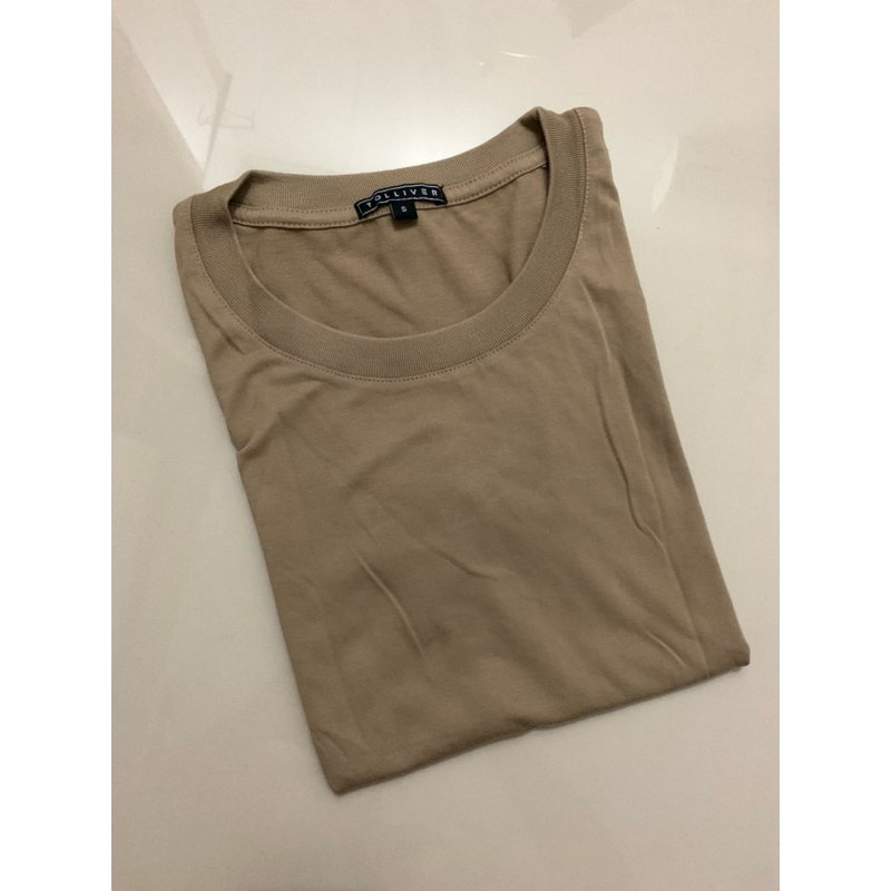 [preloved] kaos Tolliver coklat