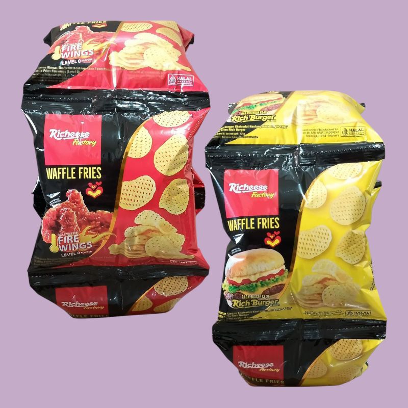 

Nabati Richeese Waffle Fries Rasa Burger Keju dan Ayam Pedas Snack Kentang 12gr [10 pcs/renceng]