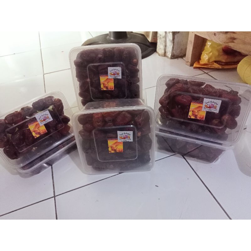 

kurma golden valey,