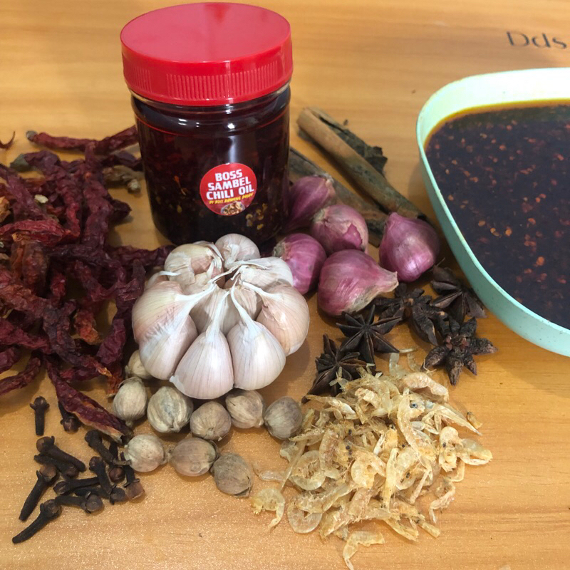 

Sambal Chili Oil | Garlic Chili Oil | Chili Oil Ebi Premium 100gr