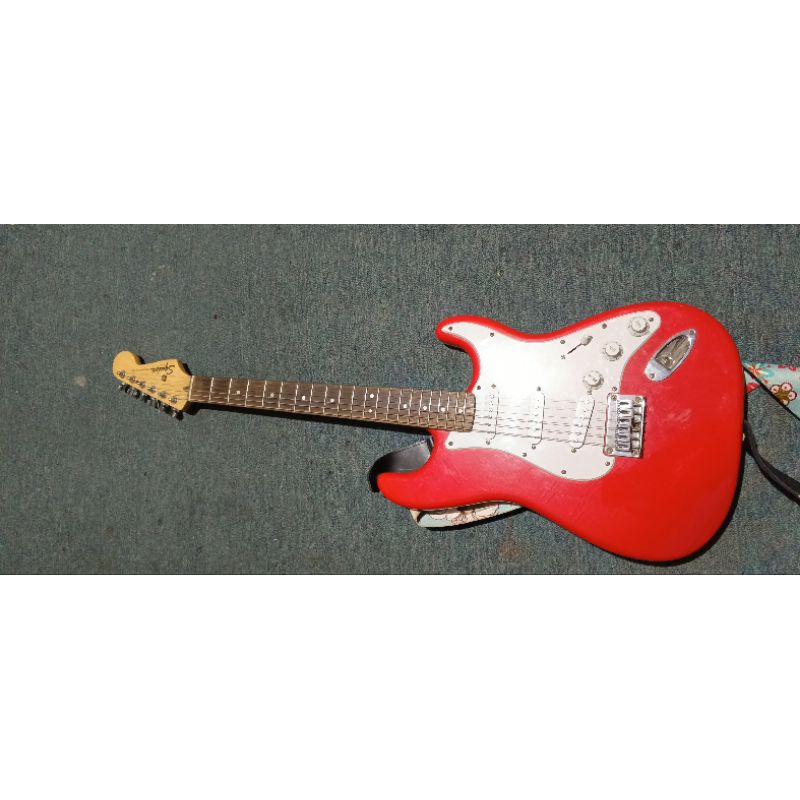 Gitar Squier bullet By fender stratocaster second original