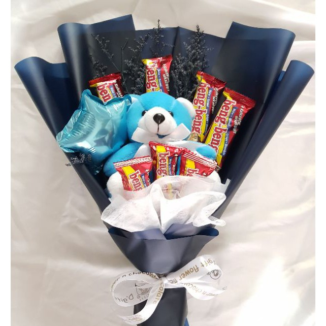 

Buket Wisuda / Valentine /Ultah / Buket Bengbeng