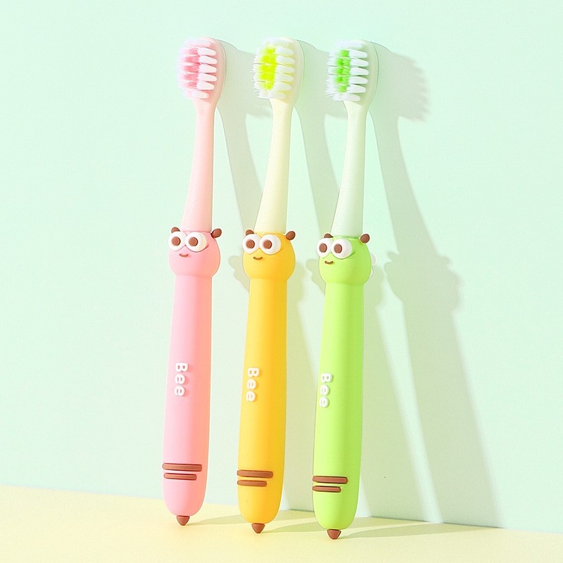sikat gigi anak/ sikat gigi anak ergonomis/ sikat gigi anak warna-warni/ sikat gigi anak murah