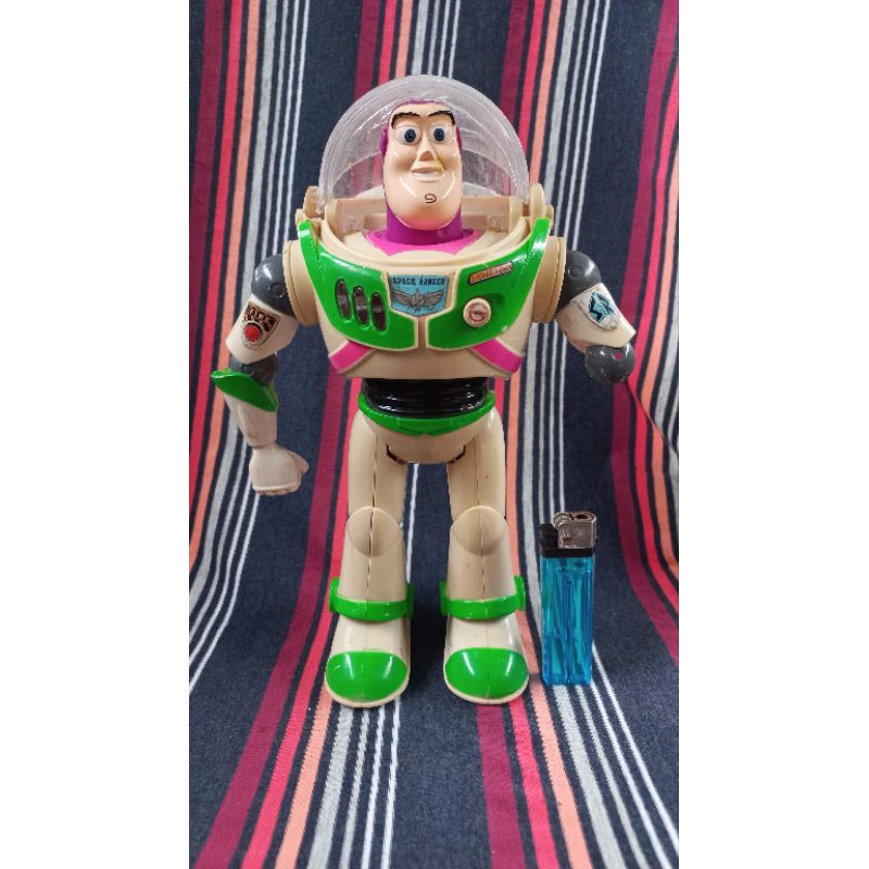 Buzz Lightyear junk