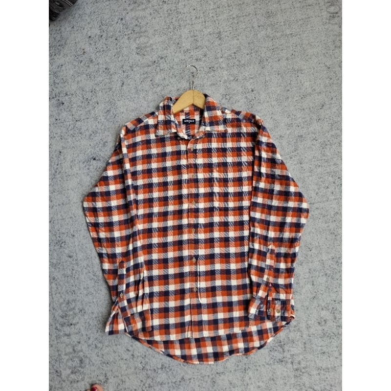 kemeja flannel uniqlo second